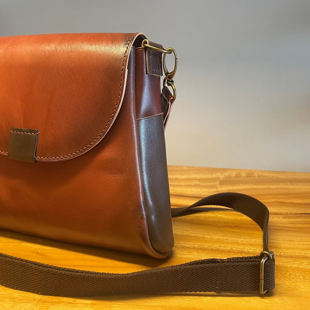 【カラーリクエスト可】本革のショルダーバッグ/バイカラー/セミオーダー