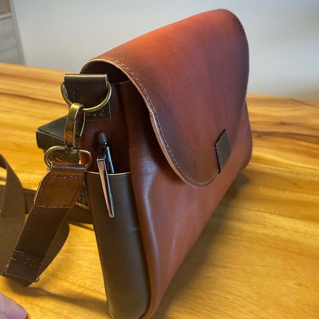 【カラーリクエスト可】本革のショルダーバッグ/バイカラー/セミオーダー