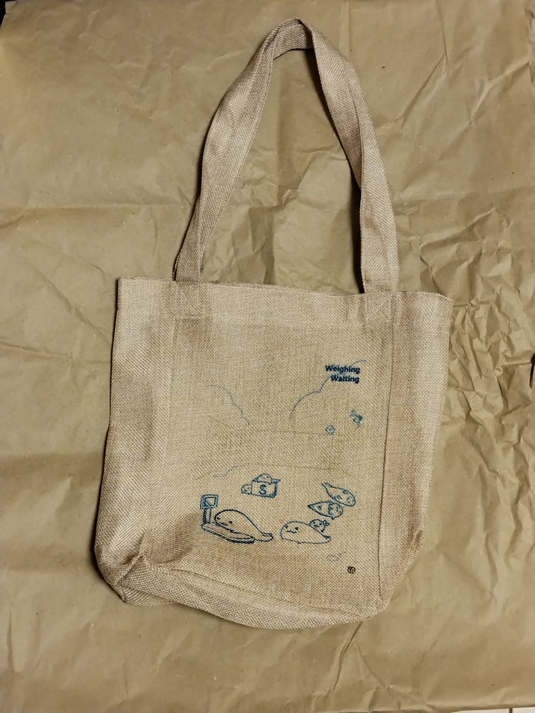 【新作】アザラシ缶バッジとトートバッグ