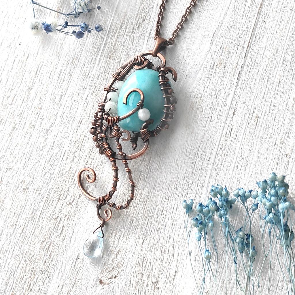 アマゾナイトのネックレス