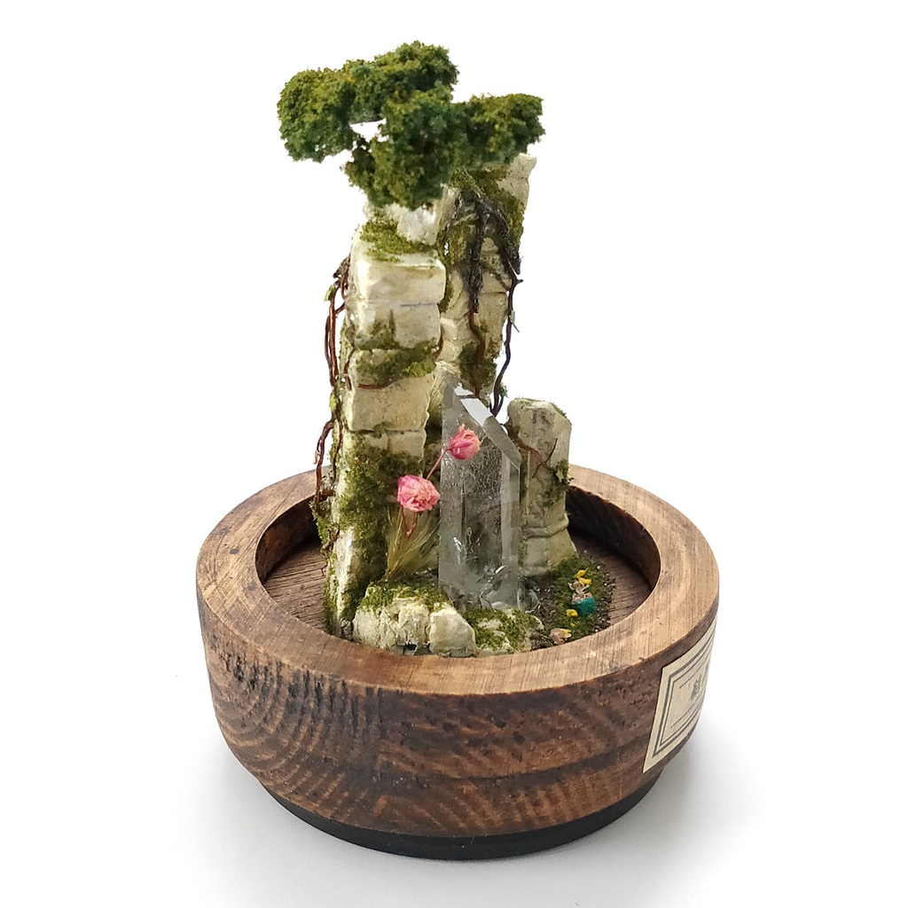 『結晶の遺跡』中・鉱物ランプ・水晶・10パターン切替点灯