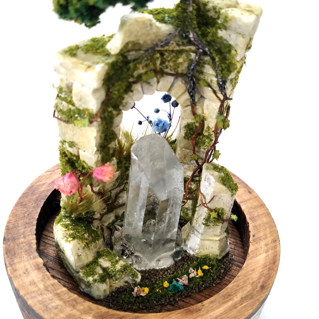 『結晶の遺跡』中・鉱物ランプ・水晶・10パターン切替点灯