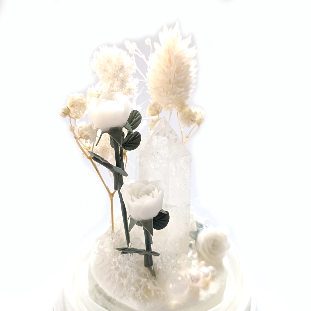 鉱物ランプ『白』中サイズ・水晶・ムーンストーン・パール