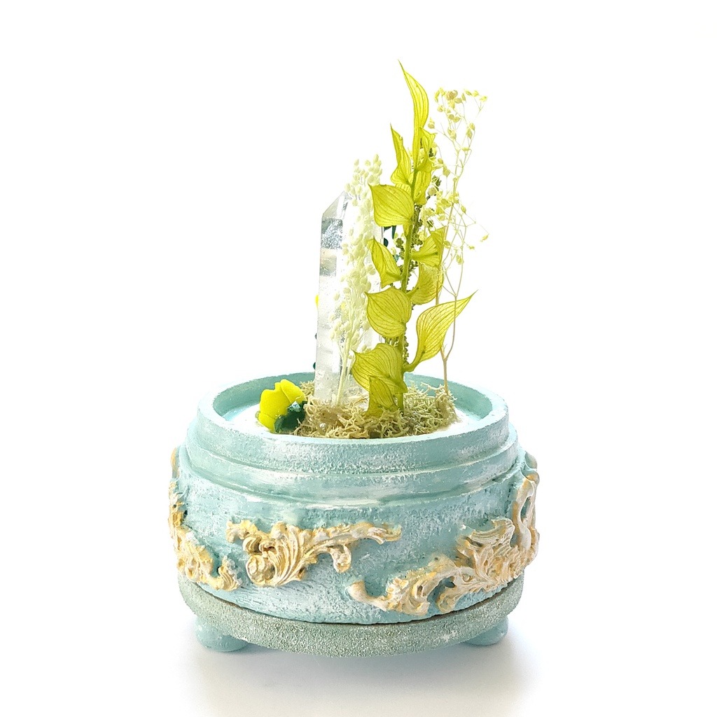 鉱物ランプ『黄緑』中サイズ・水晶・ペリドット