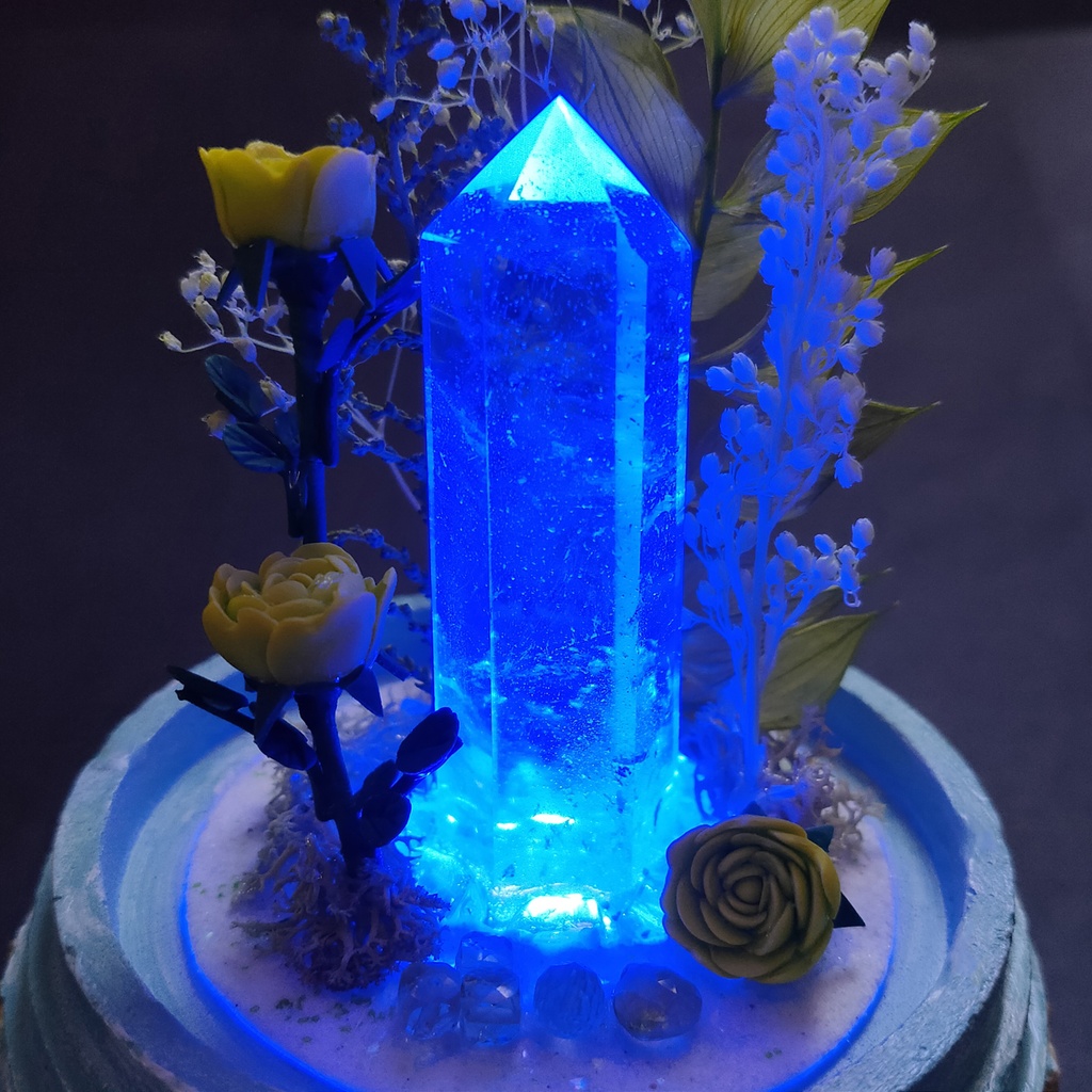 鉱物ランプ『黄緑』中サイズ・水晶・ペリドット