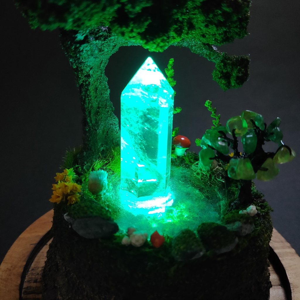 鉱物ランプ『森の泉と結晶の樹』大・水晶・リモコン切替点灯