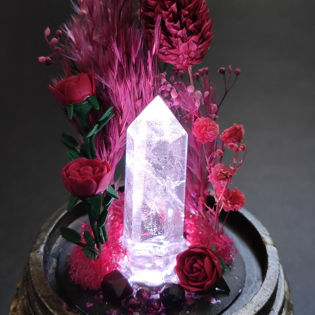 鉱物ランプ『赤』中サイズ・水晶・ガーネット