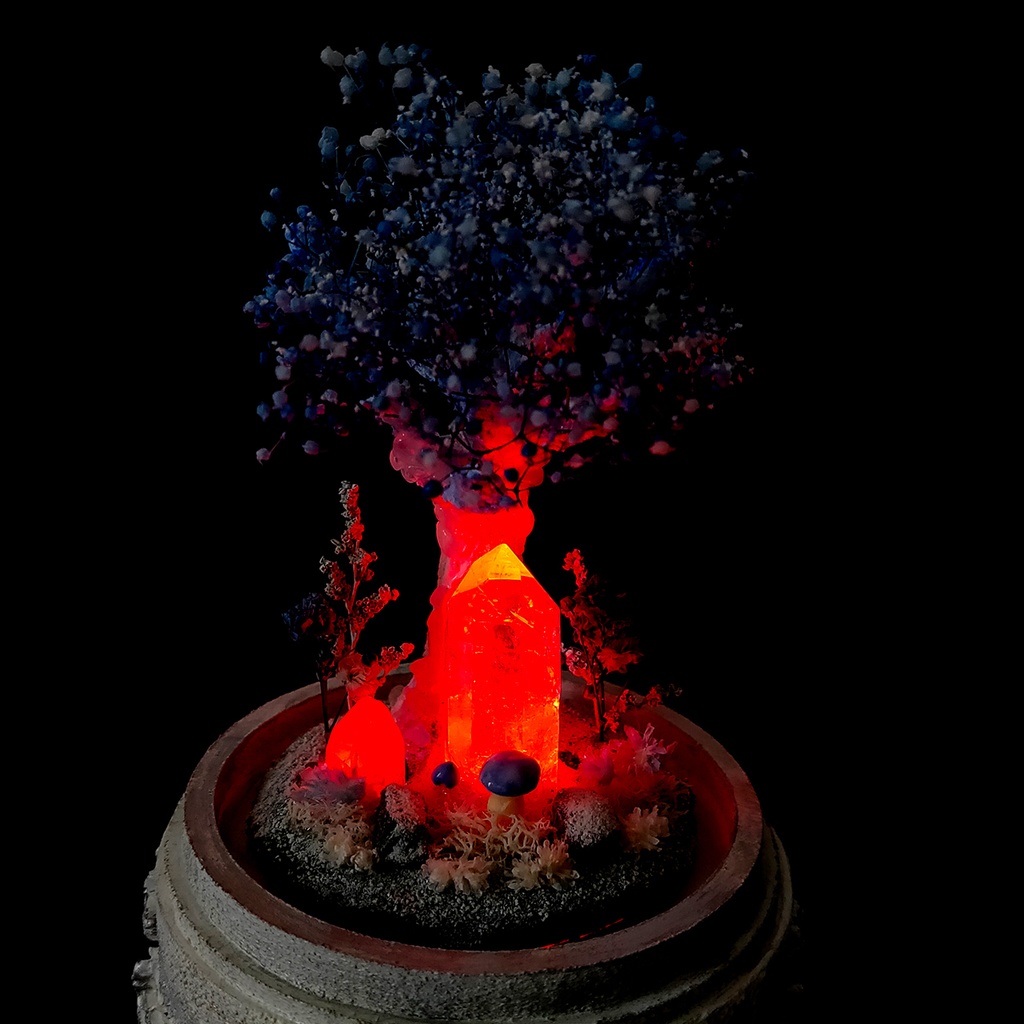 【期間限定・冬】鉱物ランプ『結晶樹と青い花』中・水晶・リモコン切替点灯