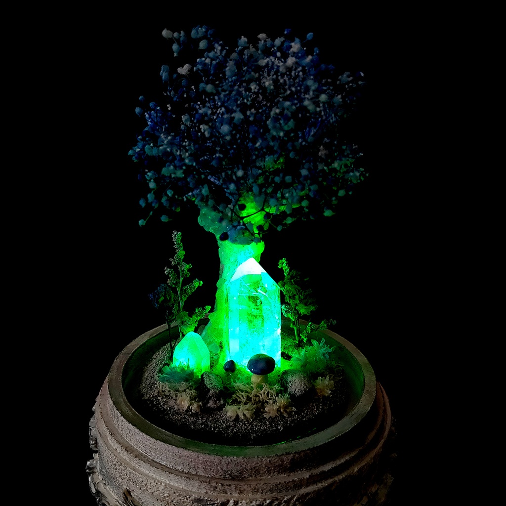 【期間限定・冬】鉱物ランプ『結晶樹と青い花』中・水晶・リモコン切替点灯