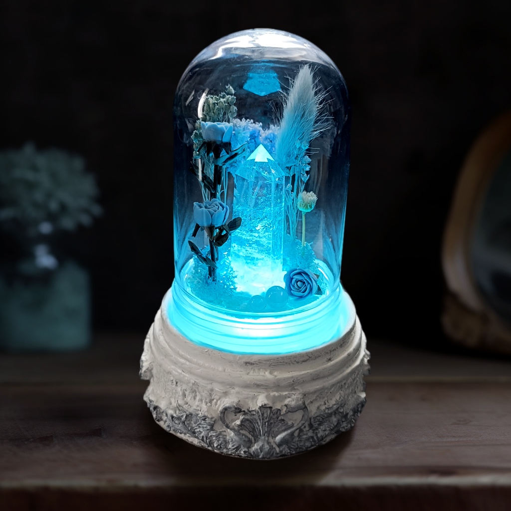 鉱物ランプ『水色』中サイズ・水晶・アクアマリン