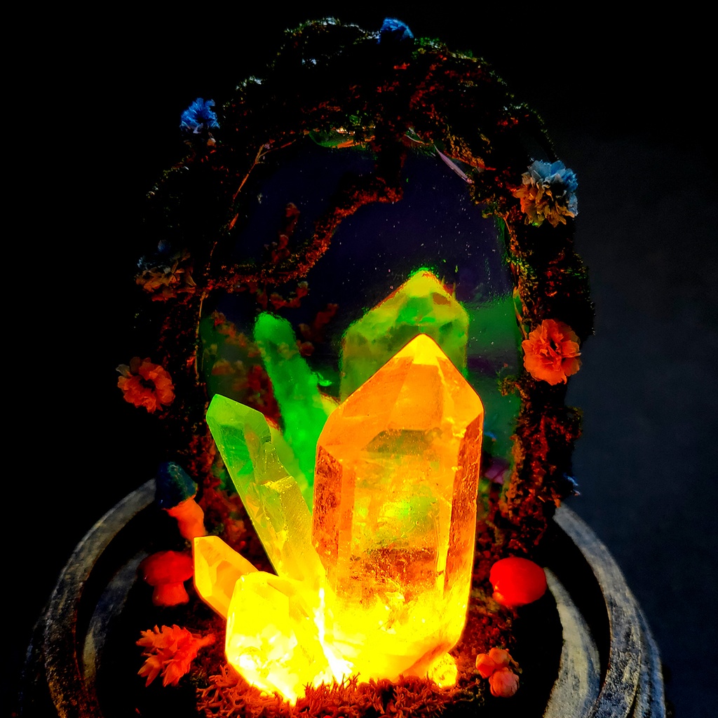 鉱物ランプ『結晶世界への入り口』中・水晶・リモコン切替点灯