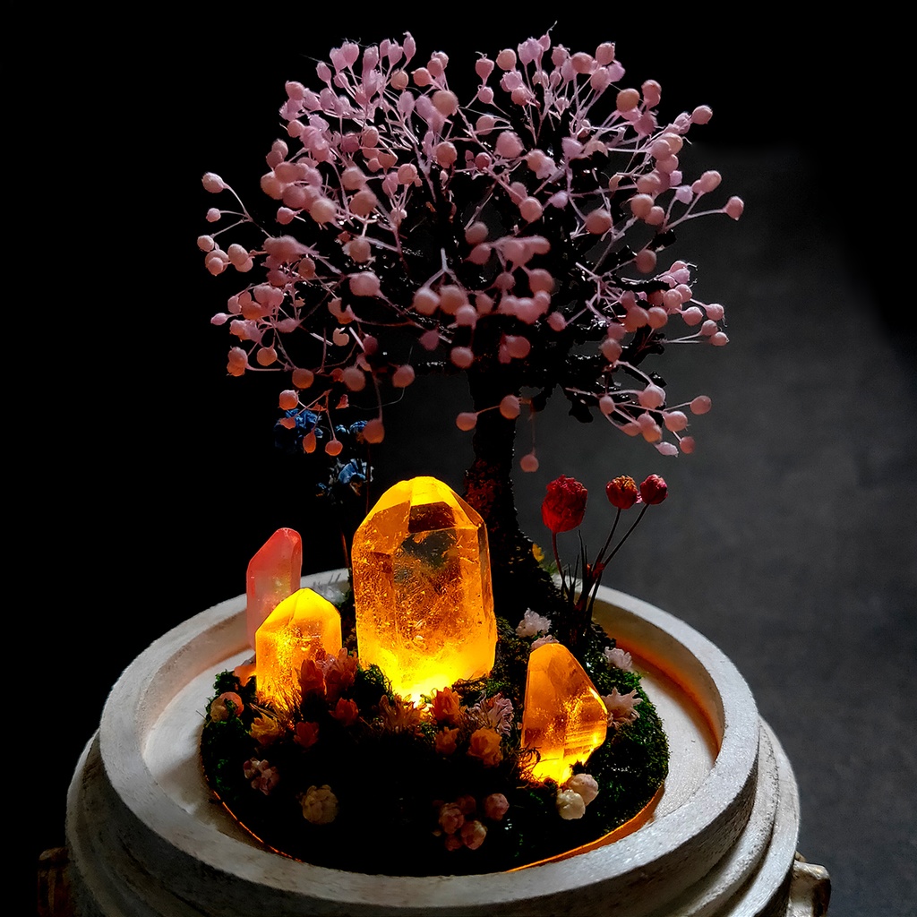 【期間限定・春】鉱物ランプ『結晶大地の春-桜の樹-』中・水晶・リモコン切替点灯