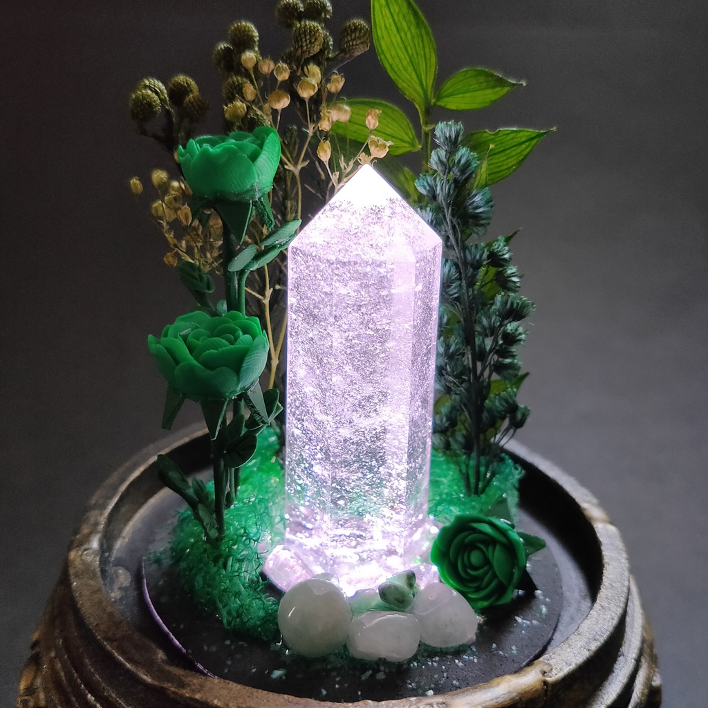 鉱物ランプ『緑』中サイズ・水晶・エメラルド