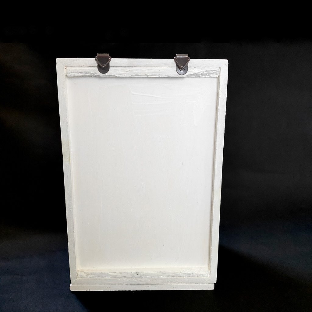 鉱物ランプ・箱型『結晶の森の泉』水晶・リモコン切替点灯