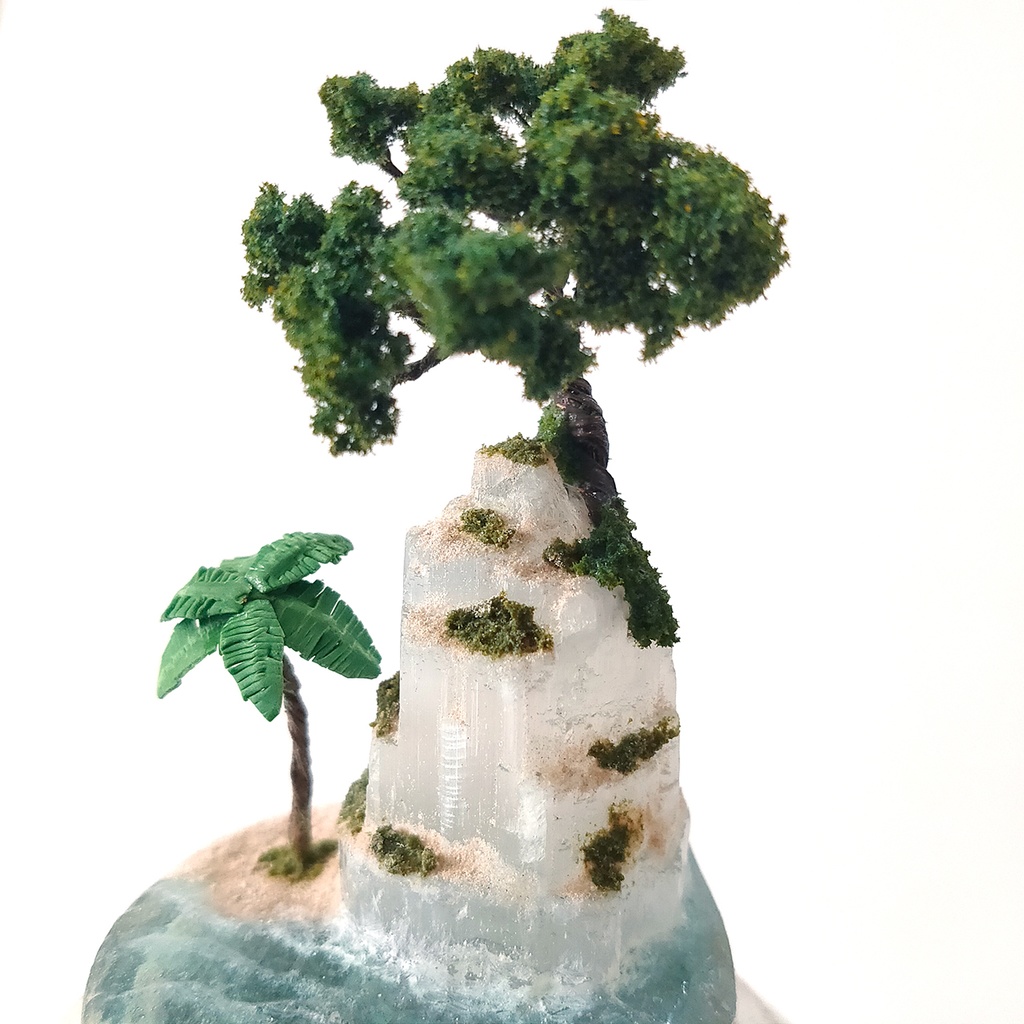 【期間限定・夏】鉱物ランプ『光る島と海』中・セレナイト・リモコン切替点灯