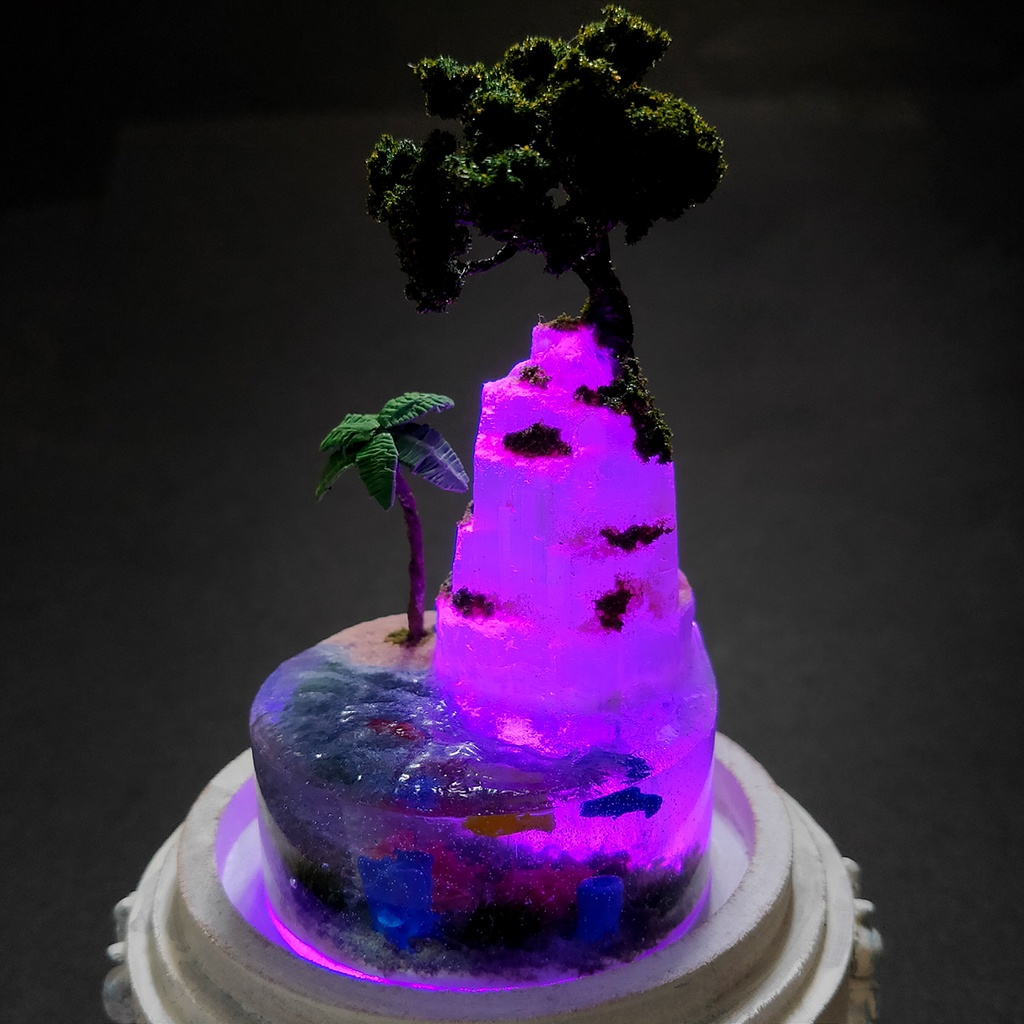 【期間限定・夏】鉱物ランプ『光る島と海』中・セレナイト・リモコン切替点灯