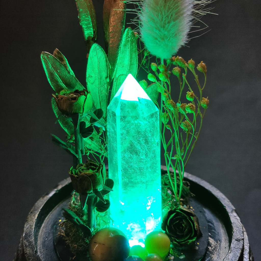 鉱物ランプ『ゴールド』中サイズ・水晶・タイガーアイ