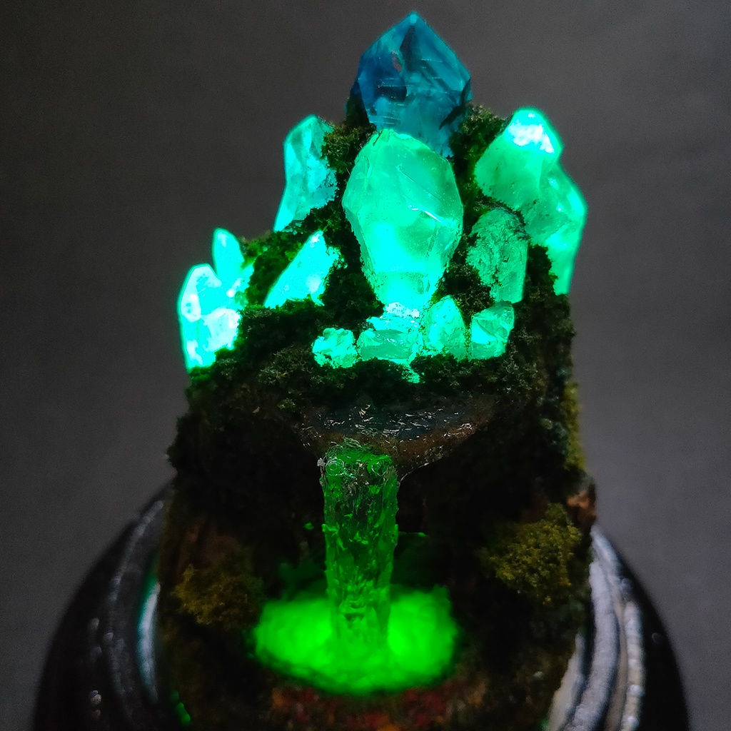 【期間限定・夏】鉱物ランプ『水晶山脈』中・リモコン切替点灯