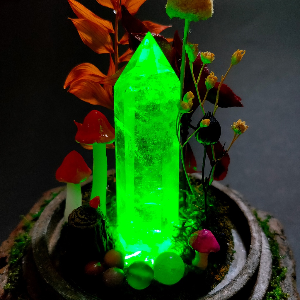 【期間限定・秋】鉱物ランプ『秋とキノコ』中・水晶・リモコン切替点灯