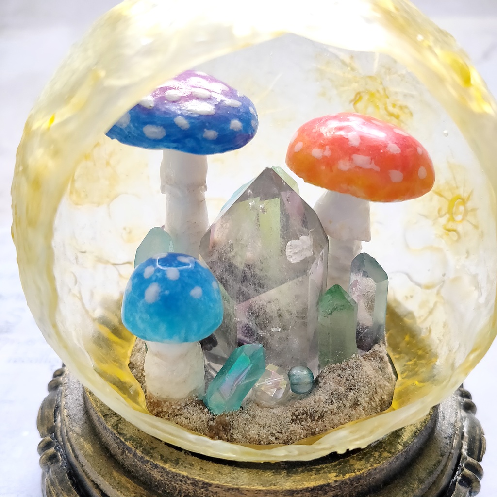 鉱物ランプ『月世界』中・水晶・リモコン切替点灯