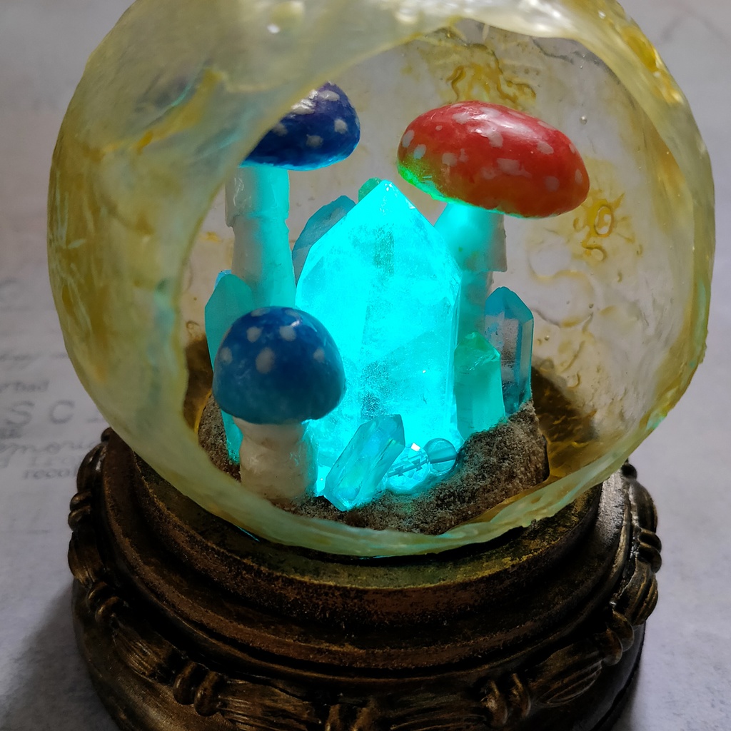 鉱物ランプ『月世界』中・水晶・リモコン切替点灯