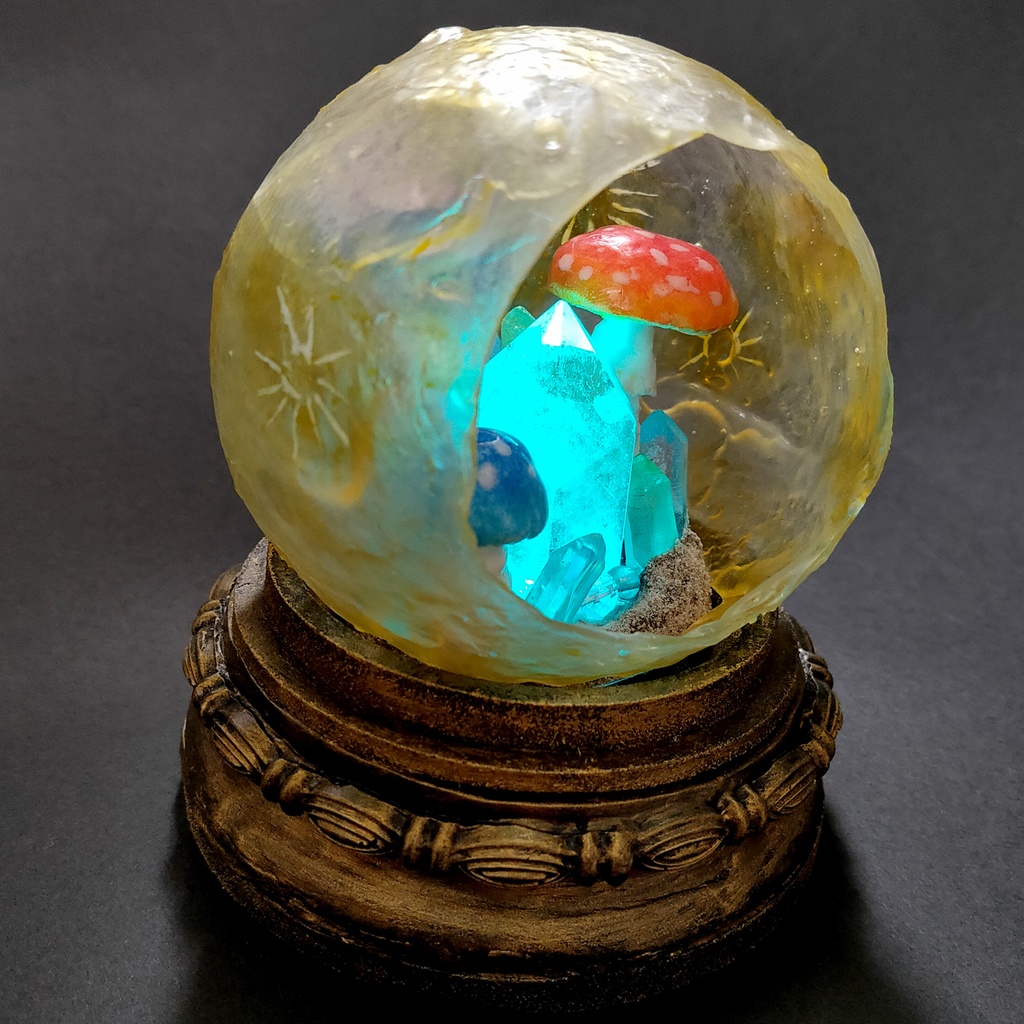 鉱物ランプ『月世界』中・水晶・リモコン切替点灯