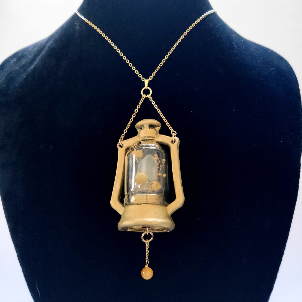 「誕生石×色」ランプ型ライトネックレス『ゴールド、黄、青』