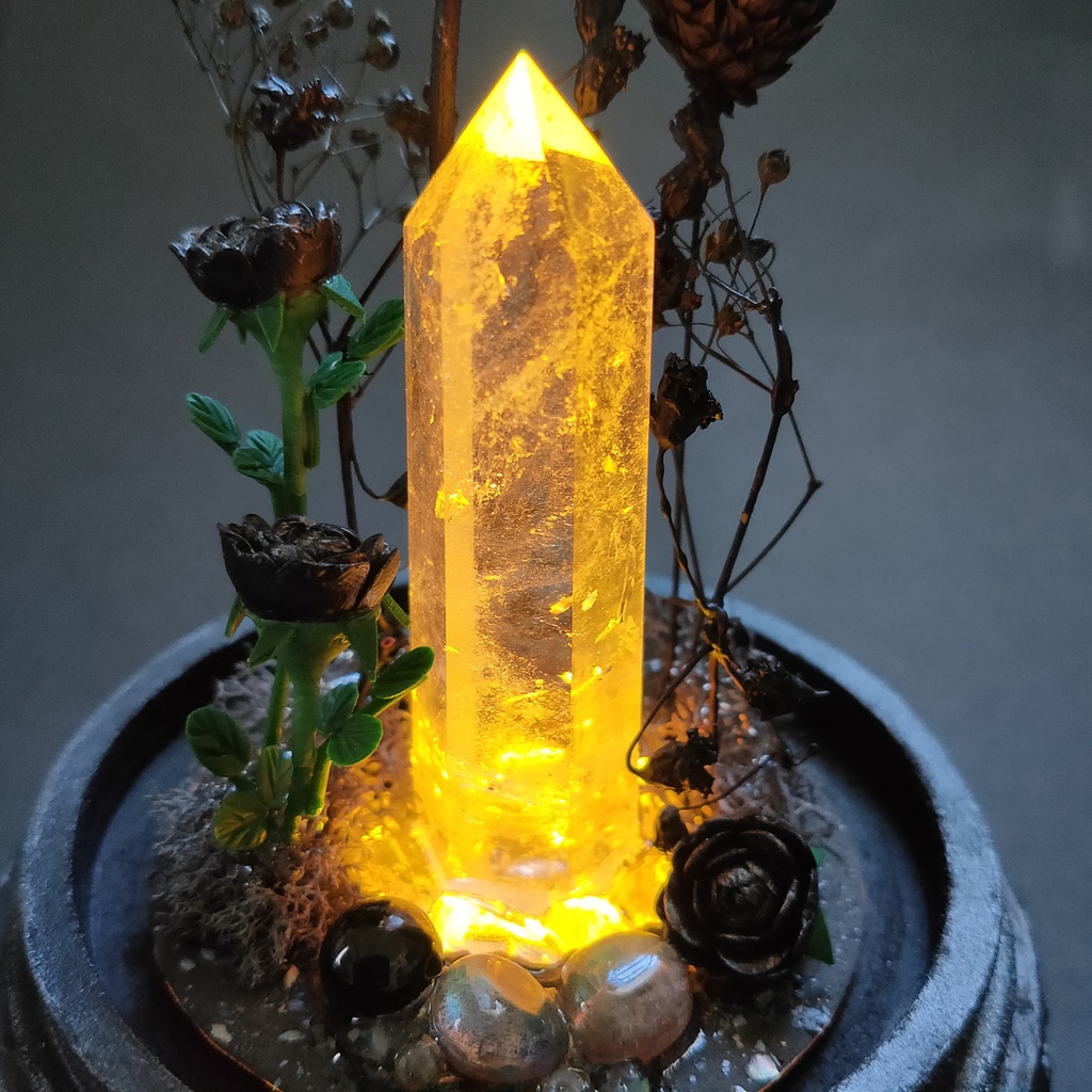 鉱物ランプ『黒』中サイズ・水晶・オニキス