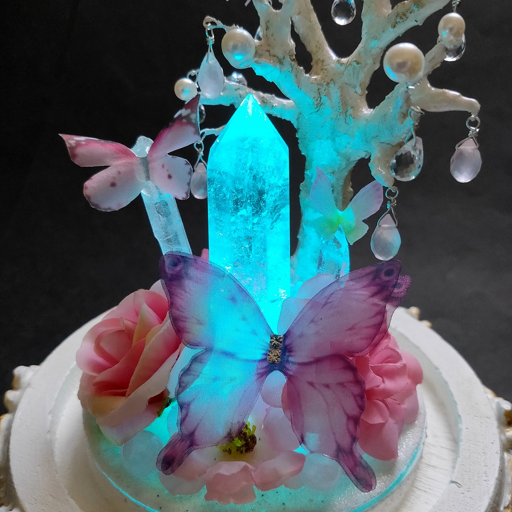 鉱物ランプ『蝶と花のブーケ-ピンク-』大・水晶・リモコン切替点灯