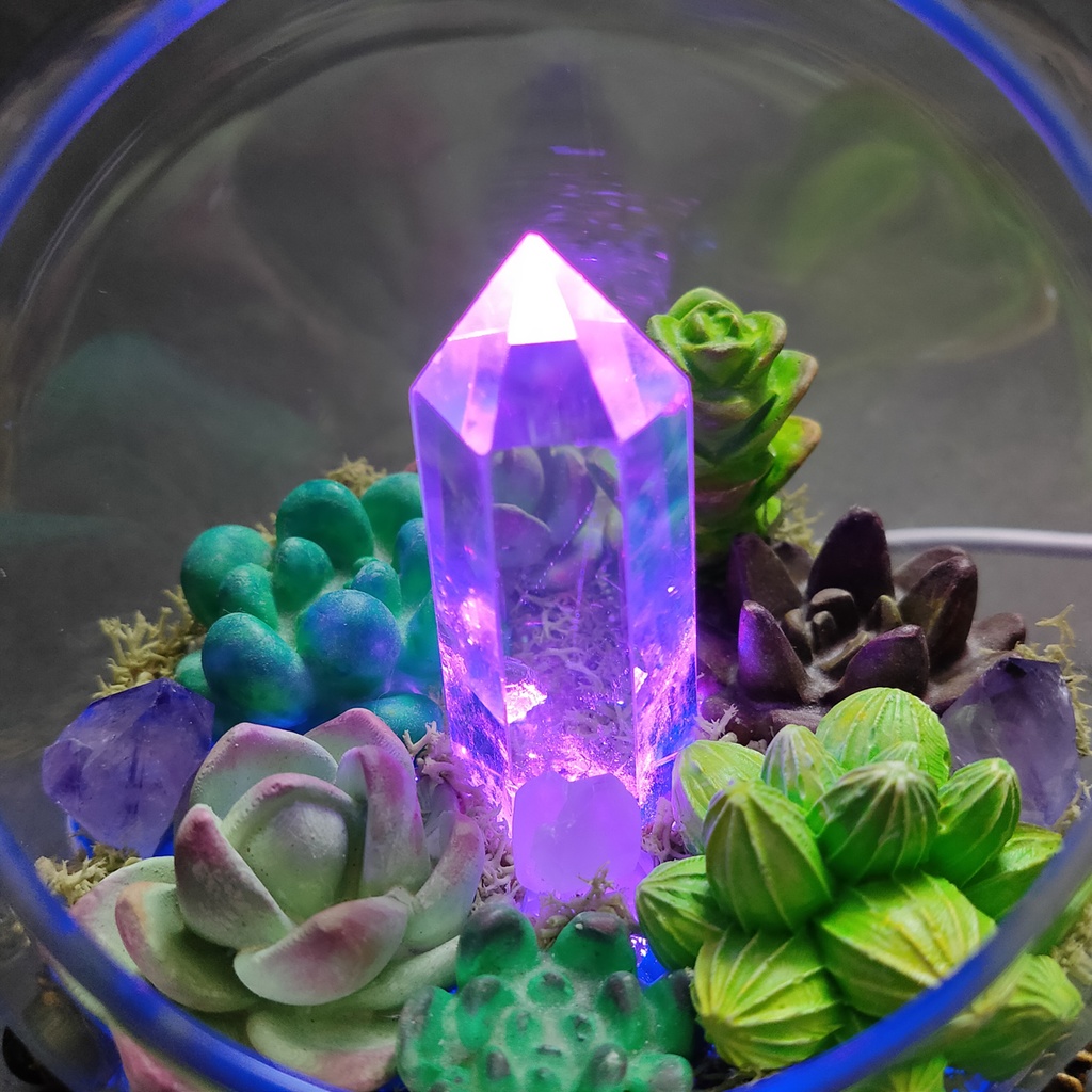 鉱物ランプ『多肉植物と結晶のドーム』水晶・USB給電リモコン切替点灯
