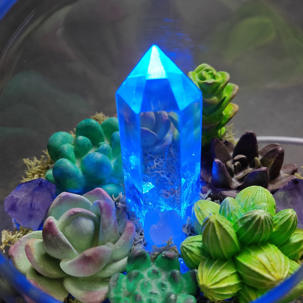 鉱物ランプ『多肉植物と結晶のドーム』水晶・USB給電リモコン切替点灯