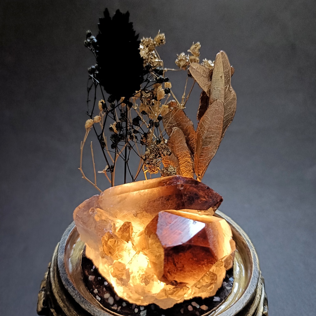 鉱物ランプ『黒と金』中・煙水晶・リモコン切替点灯