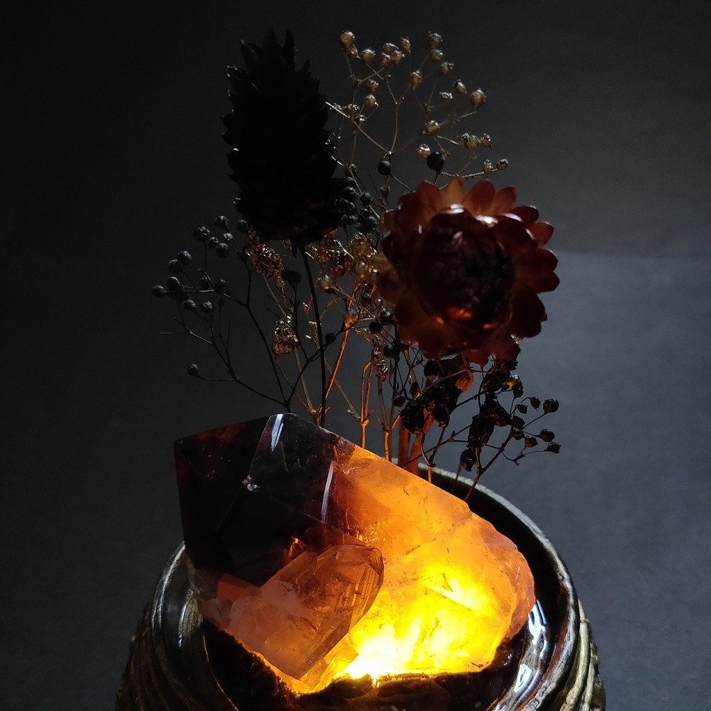 鉱物ランプ『黒と金』中・煙水晶・リモコン切替点灯