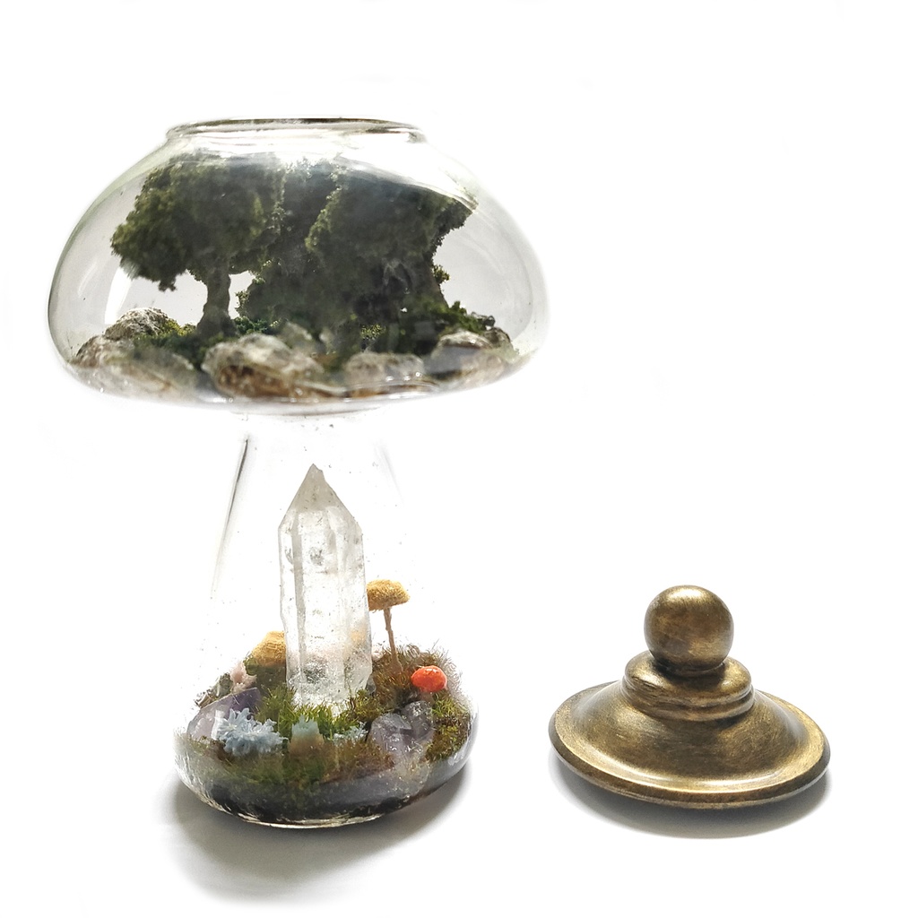 鉱物ランプ『森に隠された洞窟』キノコ型・水晶・USB給電リモコン切替点灯