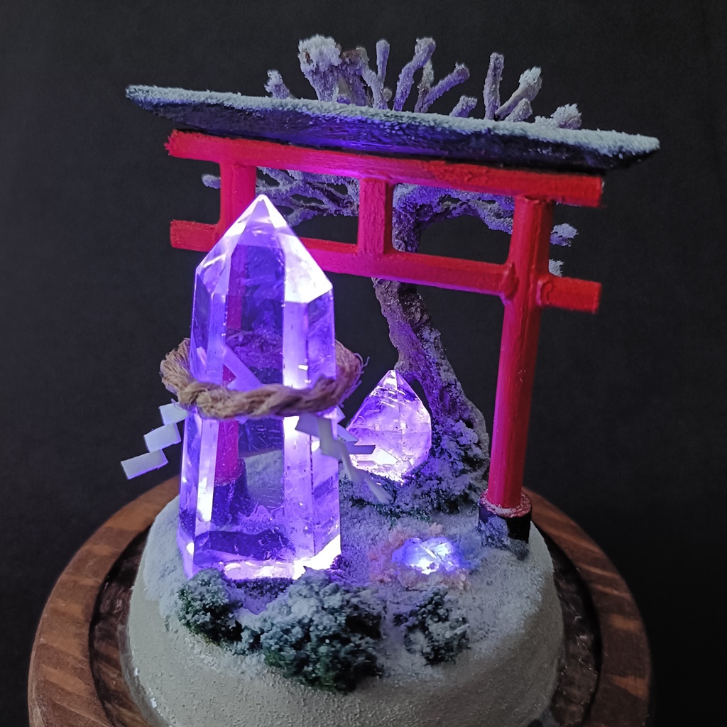 鉱物ランプ『水晶庭園-冬のお社-』大・水晶・リモコン切替点灯