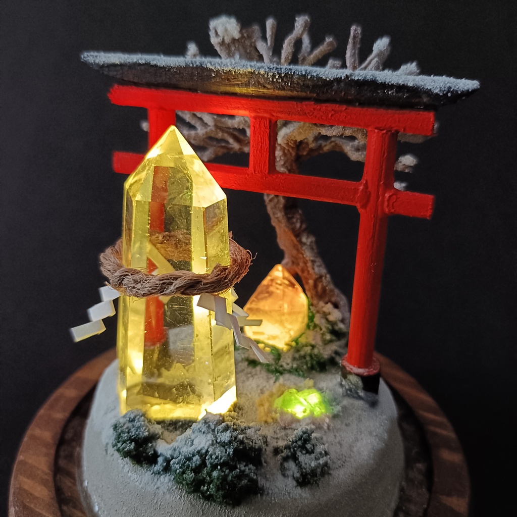 鉱物ランプ『水晶庭園-冬のお社-』大・水晶・リモコン切替点灯