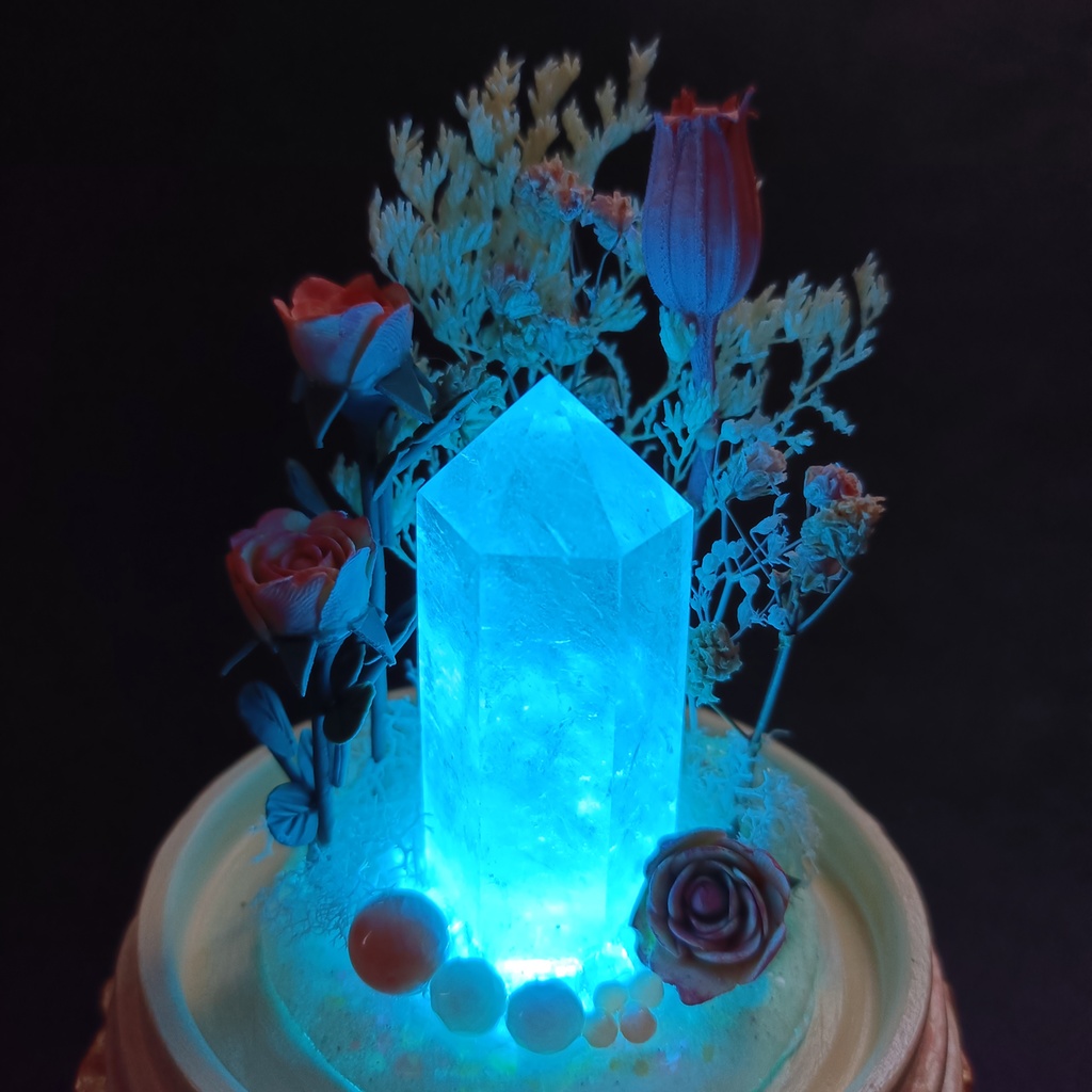 鉱物ランプ『ピンクとベージュ』中・水晶・サンゴ・リモコン切替点灯