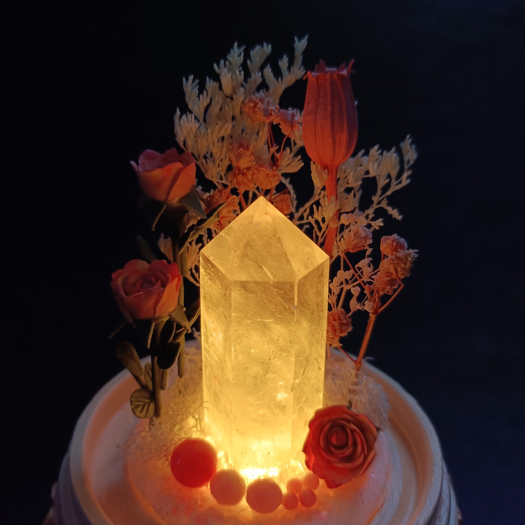 鉱物ランプ『ピンクとベージュ』中・水晶・サンゴ・リモコン切替点灯