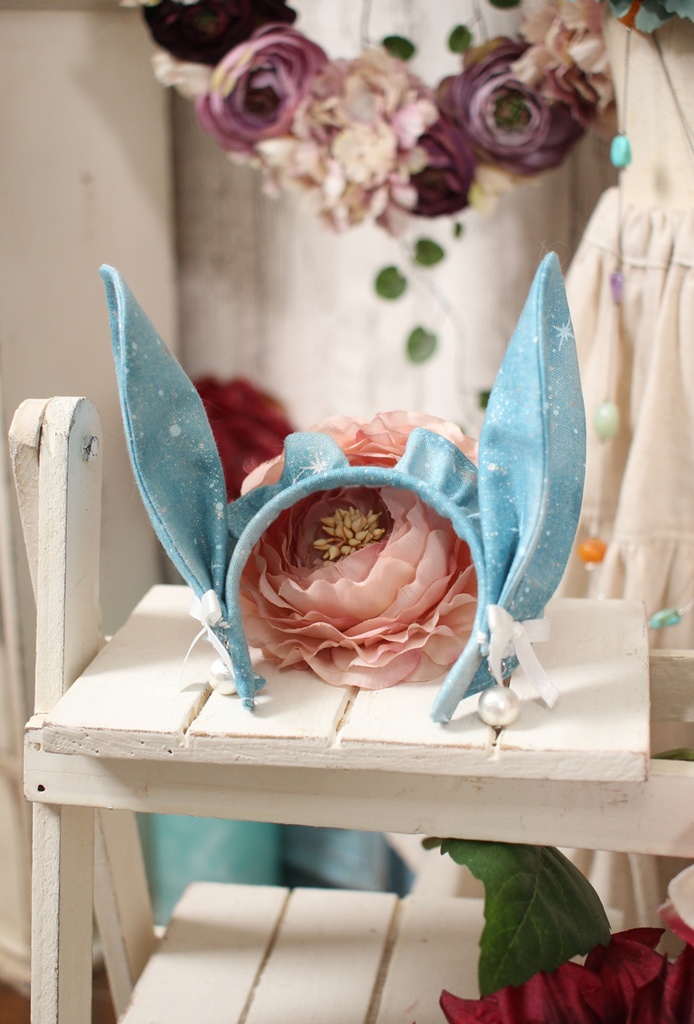 うさみみカチューシャ 粉雪ブルー