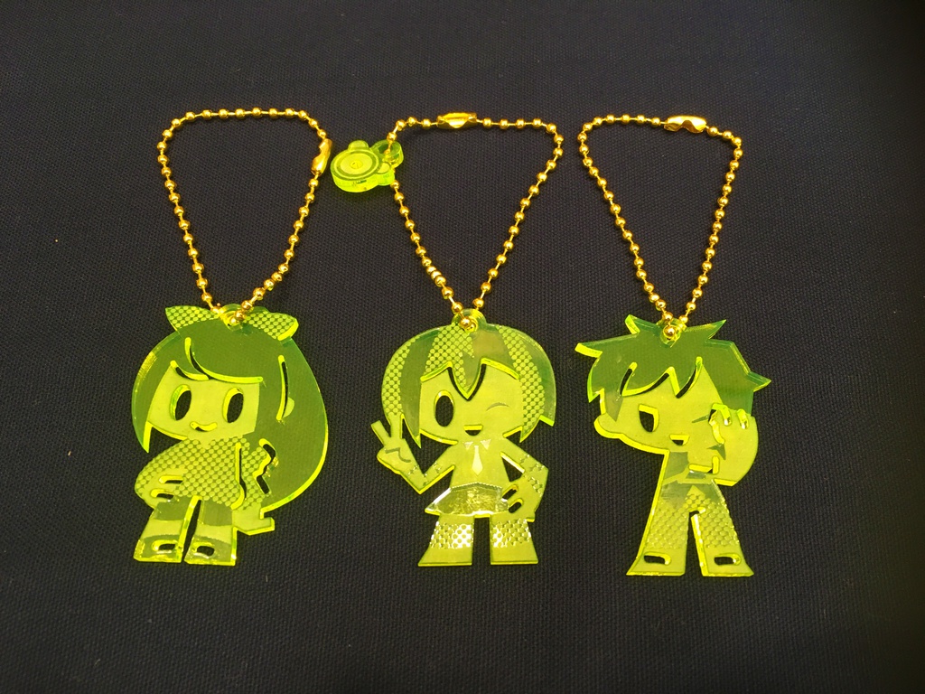 ひまわりパンチ 蛍光アクリルボールチェーン