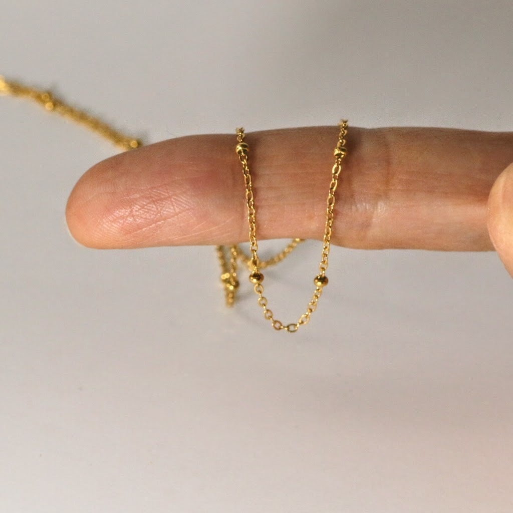 ★シンプルかわいい♡つけっぱなしOKドットチェーンネックレスゴールド金属アレルギー対応サージカルステンレスSUS316