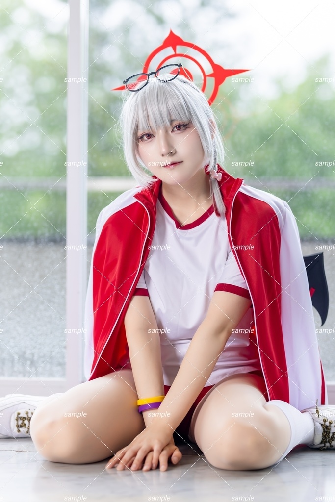 ブルーアーカイブ ハルナ 体操服 コスプレ写真集