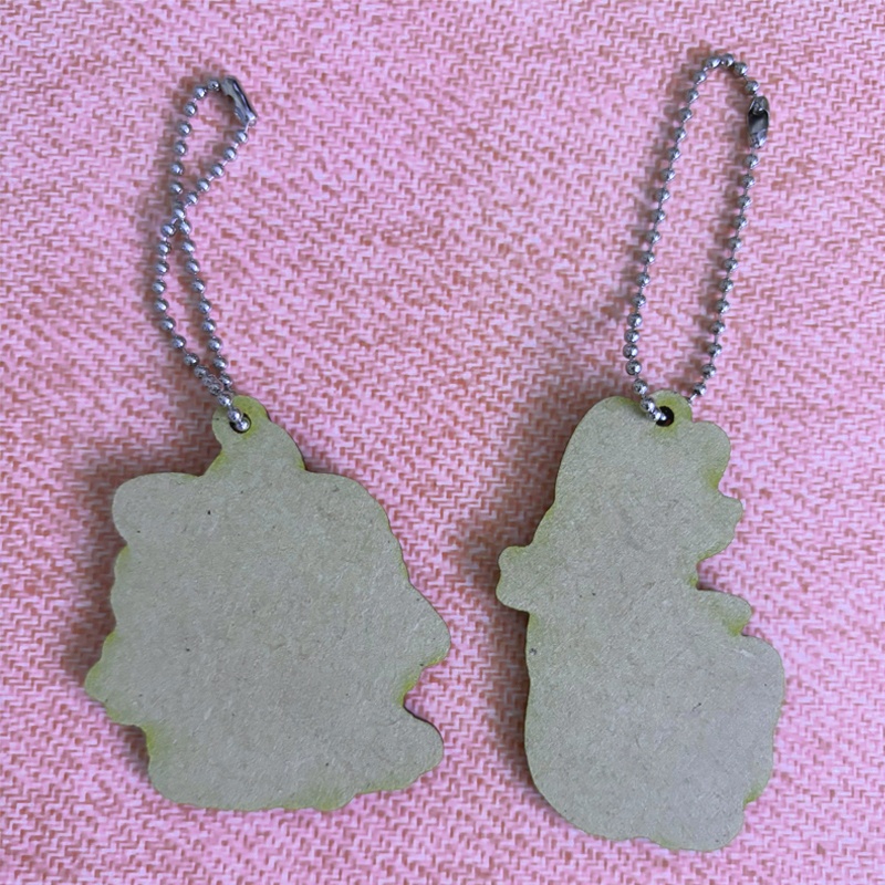 木製キーホルダー うさぎ