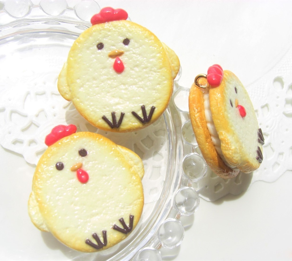 にわとりクリームサンドクッキー