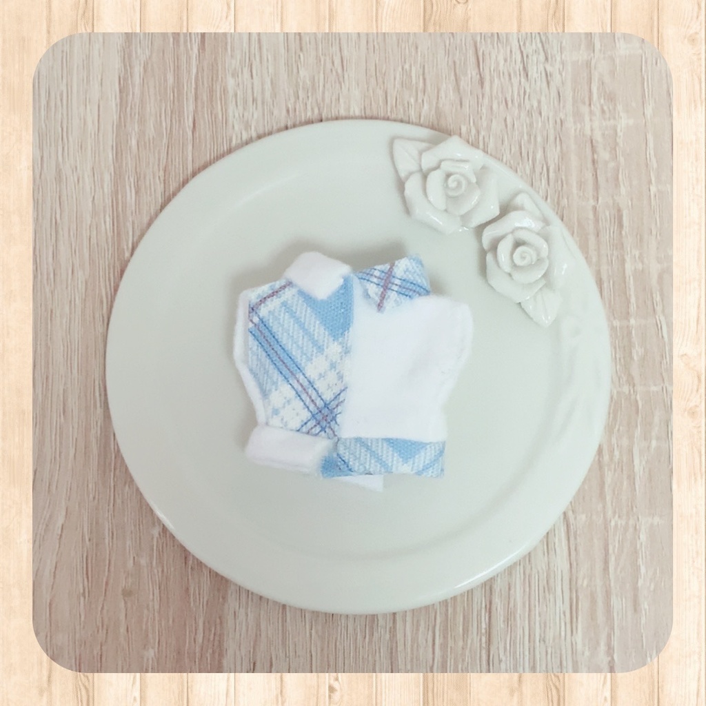 “ホワイト×チェック”のお洋服🥰