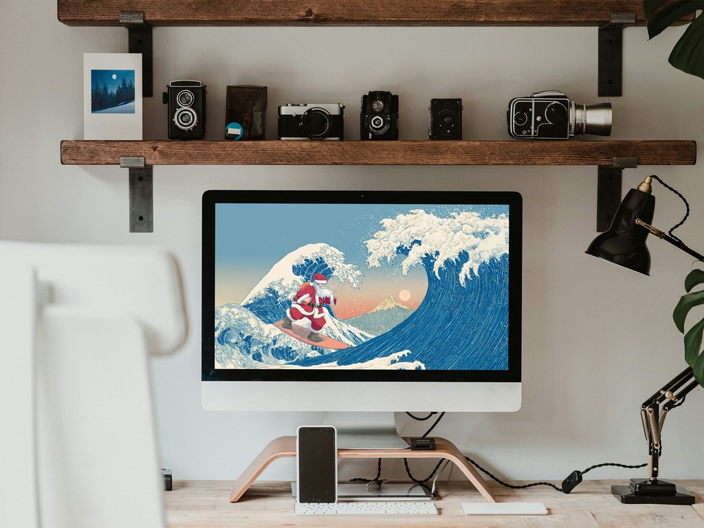 富士山と大波に乗る日本風サンタクロース ― 浮世絵風クリスマスイラスト