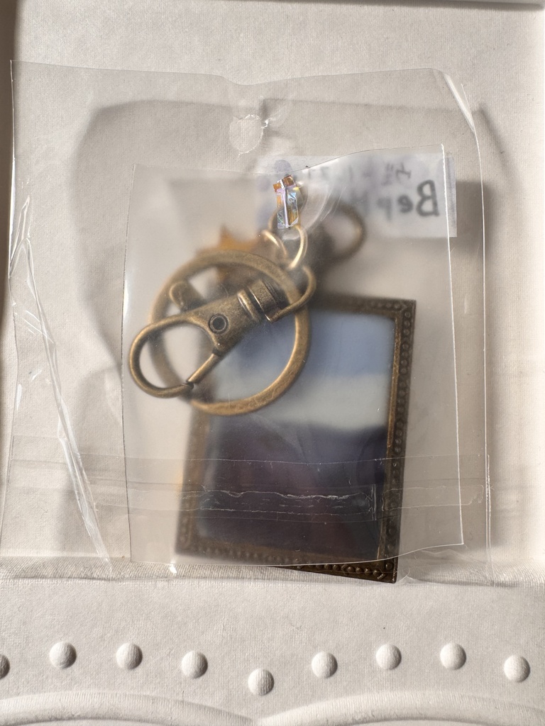 艦これオリジナルレジンキーホルダー【ヴェールヌイ】