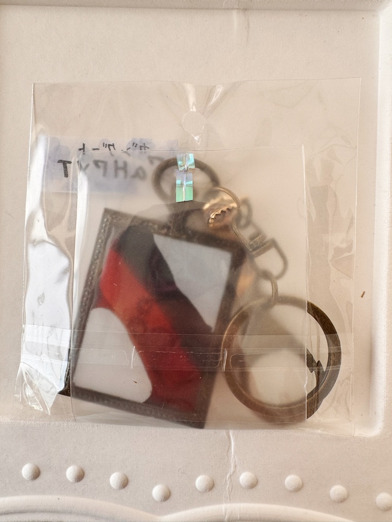 艦これオリジナルレジンキーホルダー【ガングート】