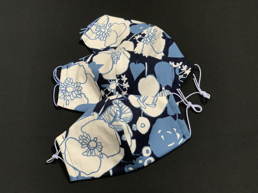 花柄🌸お洒落 立体布マスク【シート入れポケット付き】