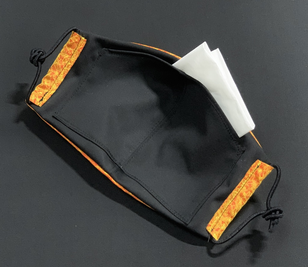 イエローお洒落 立体布マスク【シート入れポケット付き】